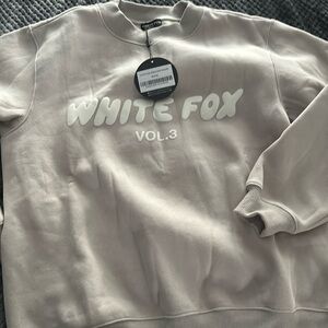 White fox “Moon” crew neck